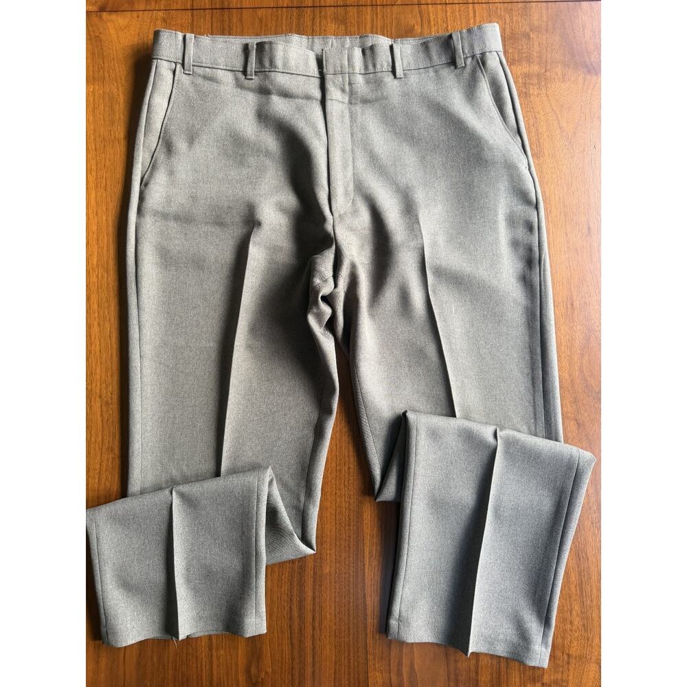 Vintage Levi's Men's Brown Action Slacks - Size 40x32